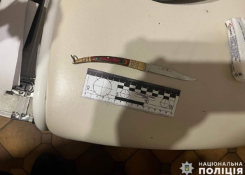 Конфлікт закінчився ножовим пораненням: у Миколаєві чоловік наніс тяжкі тілесні ушкодження незнайомцю (ФОТО)