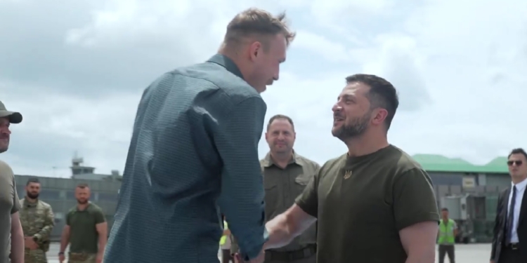 Командири захисників «Азосталі» повернулись в Україну! (ВІДЕО)