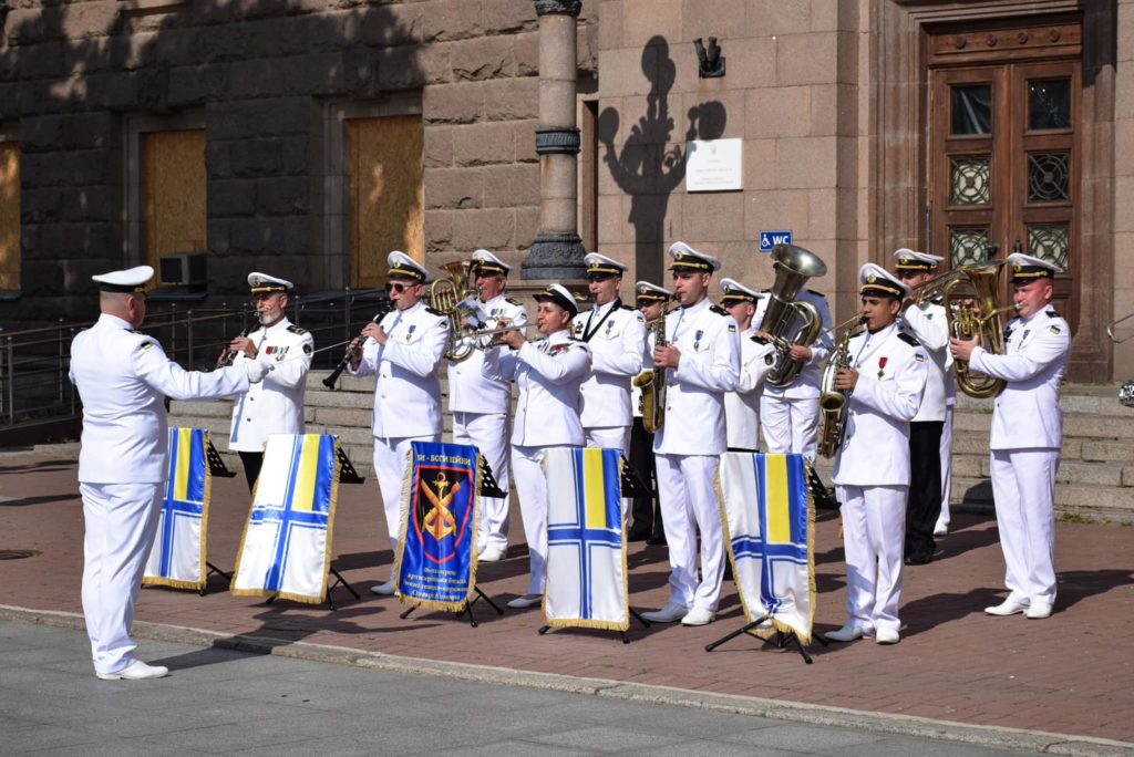 У Миколаєві відзначили День Військово-Морських Сил (ФОТО) 10