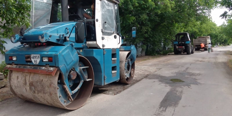 На зараз в ремонті 9 доріг місцевого значення Миколаївської області (ФОТО)