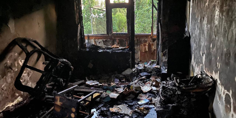 У Миколаєві на пожежі загинула жінка, ще одна пожежа у Куцурубській громаді була через російські обстріли: зведення від вогнеборців за добу (ФОТО, ВІДЕО)