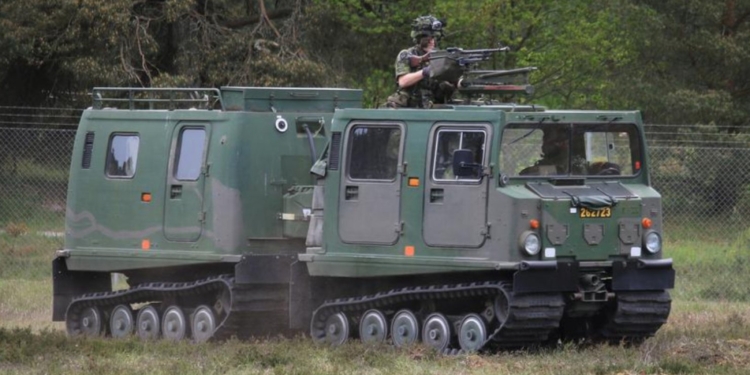 Всюдиходи Bandvagn, Gepard з боєприпасами, дим. Що ще в новому пакеті допомоги від Німеччини