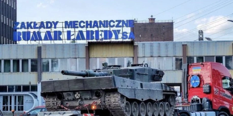 У Польщі почав працювати центр ремонту Leopard 2 з  України (ФОТО)