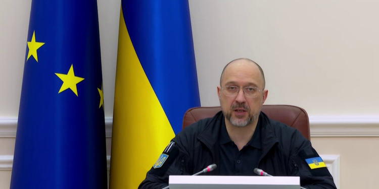 Уряд затвердив постанову про експериментальний проєкт з початку відбудови Каховської ГЕС (ВІДЕО)