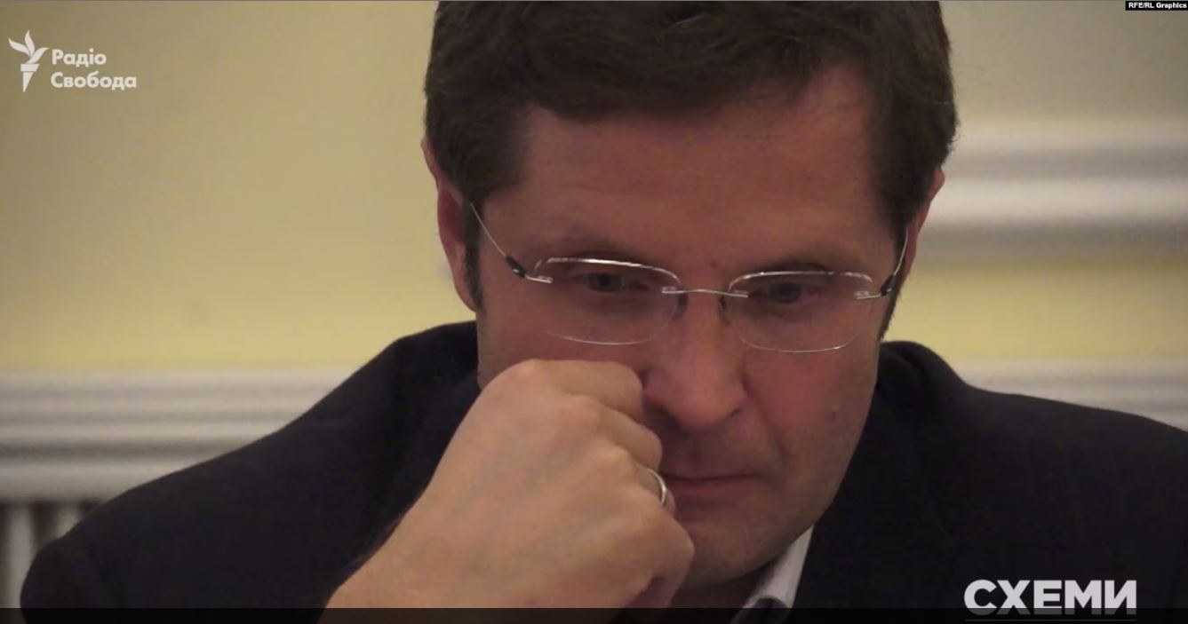 “Гуманітарні місії” та родинні маєтки  нардепів. “Слуга” Холодов живе і бізнесує на Кіпрі (ФОТО, ВІДЕО)