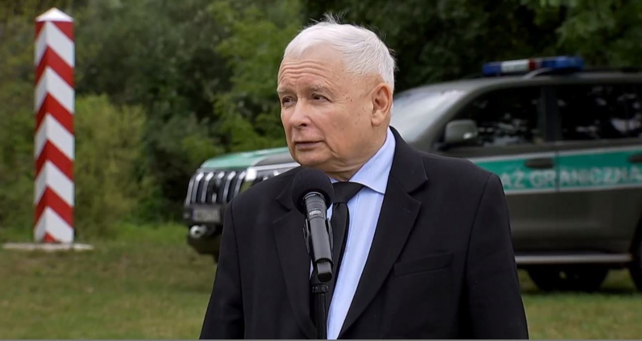 В Польщі заявили про збільшення армії вдвічі – концепція НАТО “здаєм, а потім відвойовуємо” поляків не влаштовує, – Качинський