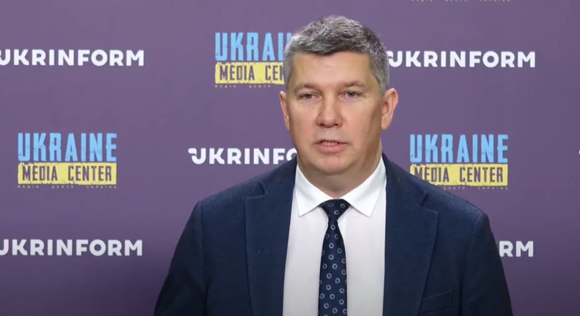 Тимчасовим міністром культури став Карандєєв. Хто він?