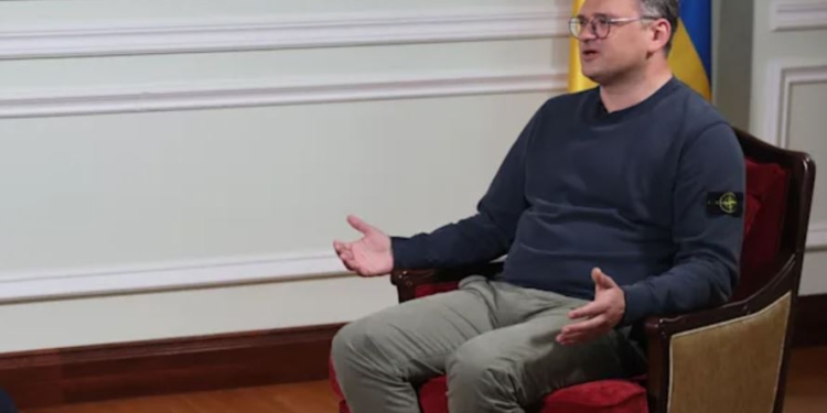 Кулеба закликав Німеччину “не повторювати помилку Меркель”