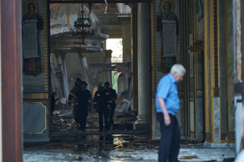 Зеленський відреагував на нищення Одеси (ФОТО) 4