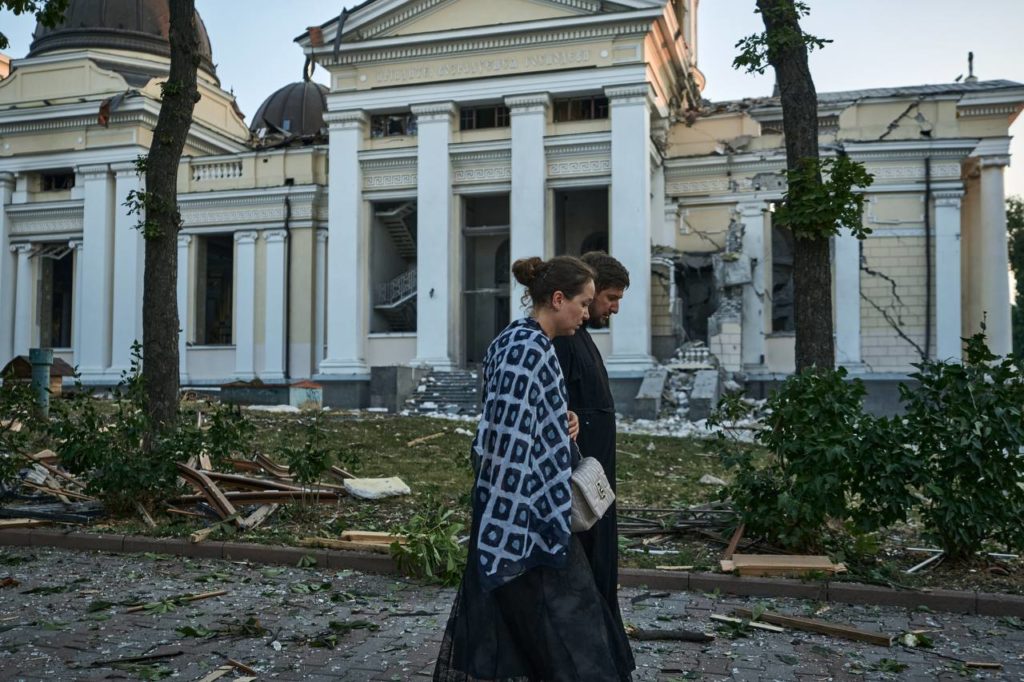 Зеленський відреагував на нищення Одеси (ФОТО) 10