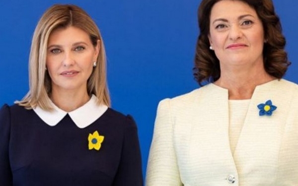 Перші леді і джентльмени: Олена Зеленська показала, з ким світові лідери приїхали на саміт НАТО (ФОТО)