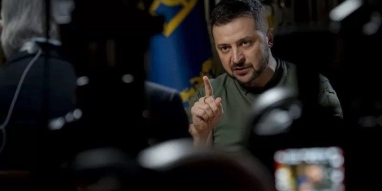  Зеленський запропонував законопроєкт, через який вже декілька днів сваряться українці