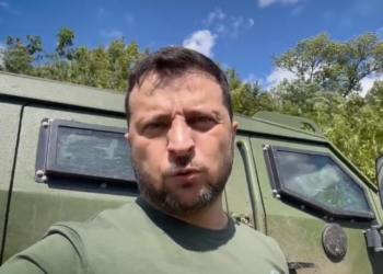 Зеленський записав відеозвернення з Бахмутського напрямку (ВІДЕО)
