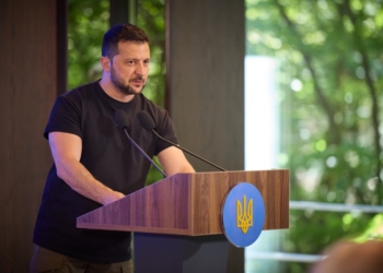 Зеленський провів екстрену нараду з керівниками дипломатичних установ в іноземних державах (ФОТО, ВІДЕО)