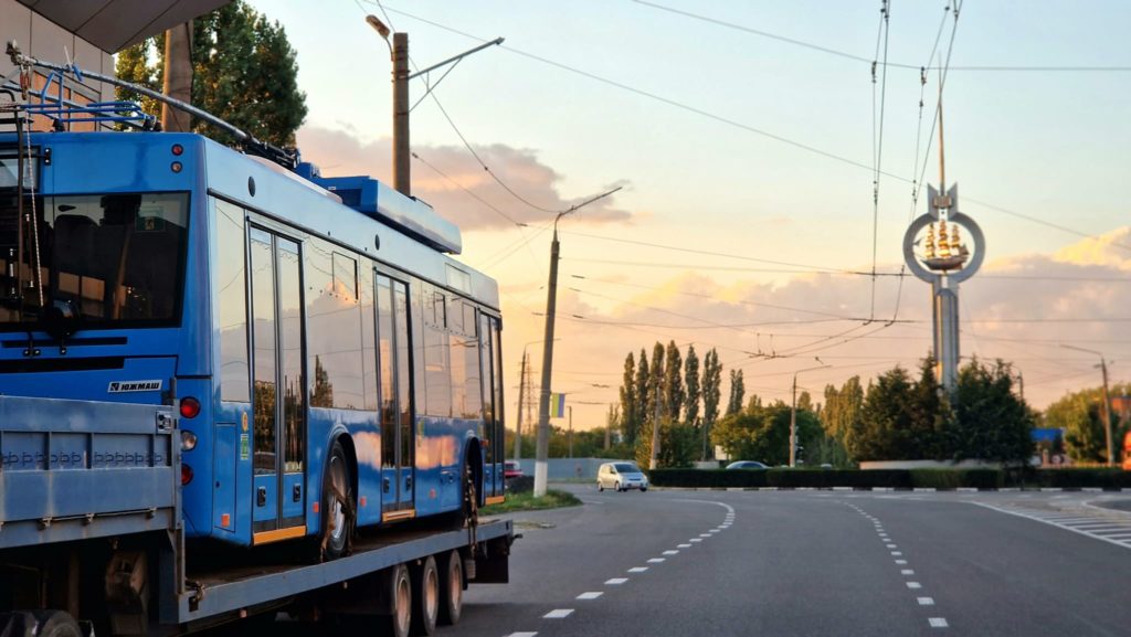 До Миколаєва прибув ще один новий тролейбус «Дніпро» 1