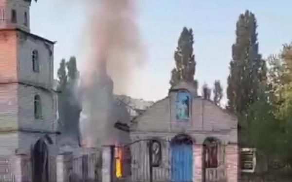 Росіяни вдарили по Запоріжжю: вже відомо про трьох загиблих, – Зеленський (ВІДЕО)