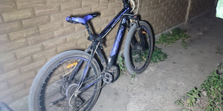 У Миколаєві пізно ввечері 14-річний велосипедист збив 4-річного хлопчика – постраждала дитина в реанімації (ФОТО)