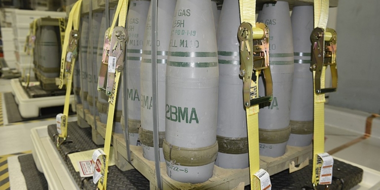 ЄС поставив Україні майже 224 тис.снарядів