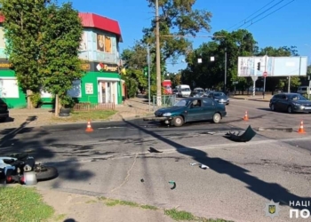 У Миколаєві в ДТП травмувався 16-річний мотоцикліст