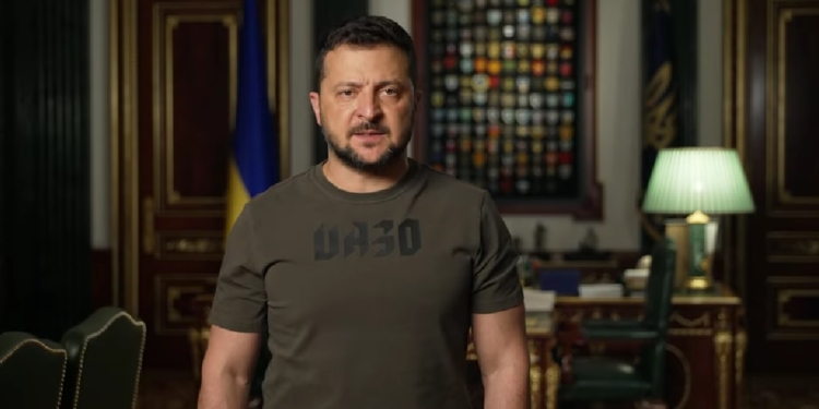 «Усе те, про що говорили в наших бойових бригадах, тепер є змістом роботи  Генштабу, урядовців і Ставки» – звернення Зеленського (ВІДЕО)