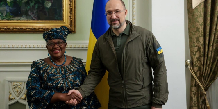 Шмигаль зустрівся з директоркою СОТ: «Україна розраховує на підтримку Світової організації торгівлі у відновленні українського аграрного експорту»