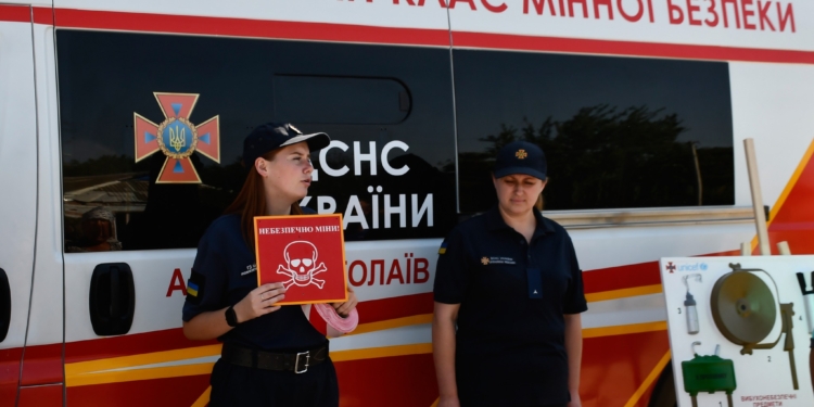 На Миколаївщині розпочав роботу пересувний Мобільний клас мінної безпеки (ФОТО)