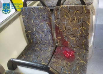 Росіяни зранку обстріляли Херсон: відомо про 8 поранених (ФОТО)