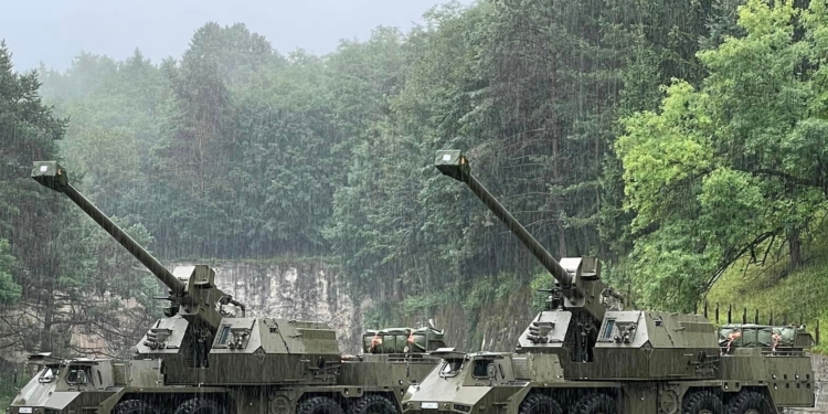 Словаччина передала Україні ще дві гаубиці Zuzana 2 (ФОТО)