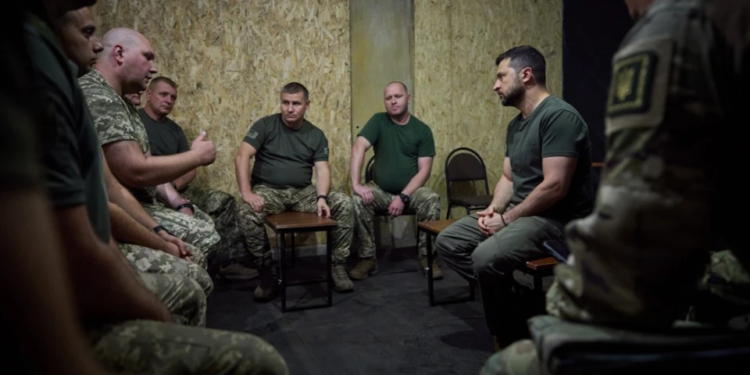 Зеленський на Донбасі відвідав штаби бригад (ФОТО, ВІДЕО)