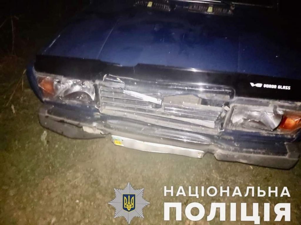 На Миколаївщині ввечері у ДТП травмувалась 14-річна водійка мопеда та двоє її 12-річних пасажирів (ФОТО) 4