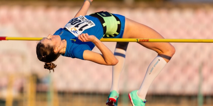 Вихованка миколаївського спорту Юлія Чумаченко – бронзова призерка Чемпіонату України зі стрибків у висоту (ФОТО)