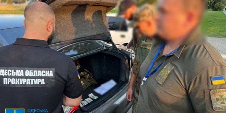 Ізмаїльські прикордонники обклали даниною судна – брали хабарі за спрощений огляд (ФОТО)