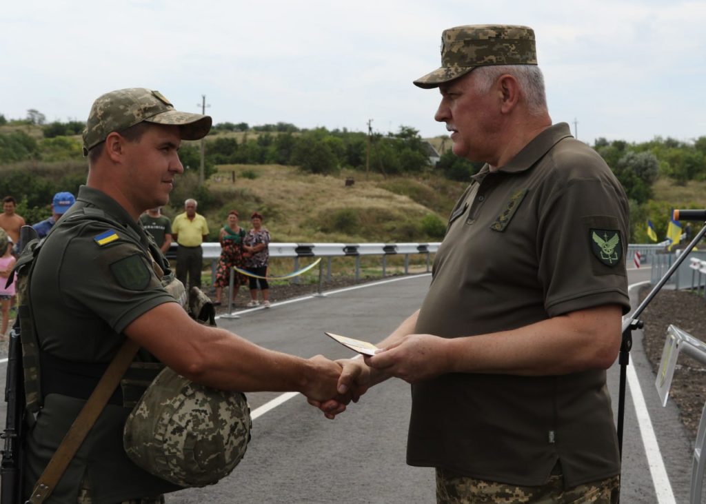 На Півдні відбудували ще один міст через Інгулець, зруйнований війною (ФОТО) 14