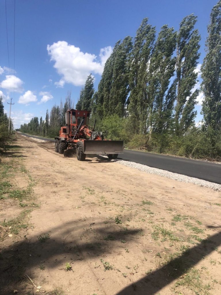 Минулого тижня на Миколаївщині ремонтні роботи тривали на 11 місцевих дорогах (ФОТО) 14