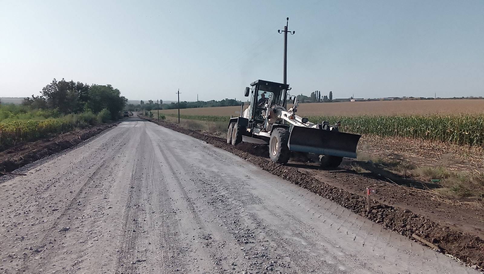 Минулого тижня ремонтні роботи проводились на ділянках чотирьох місцевих автодоріг Миколаївщини (ФОТО) 17