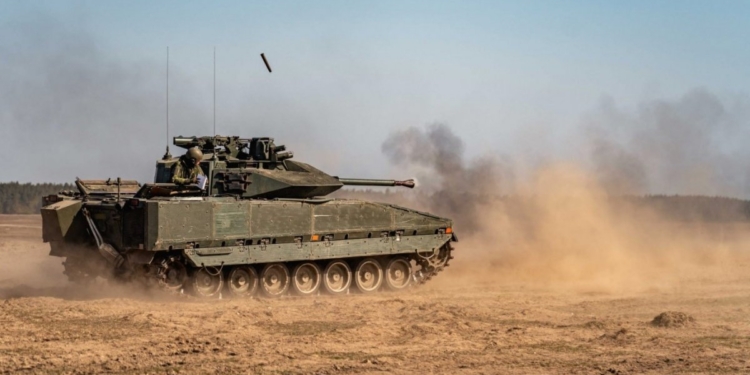 Новий пакет від Швеції – БК до CV90 та Leopard 2, а також пропозиція США викупити ракети для України (ВІДЕО)