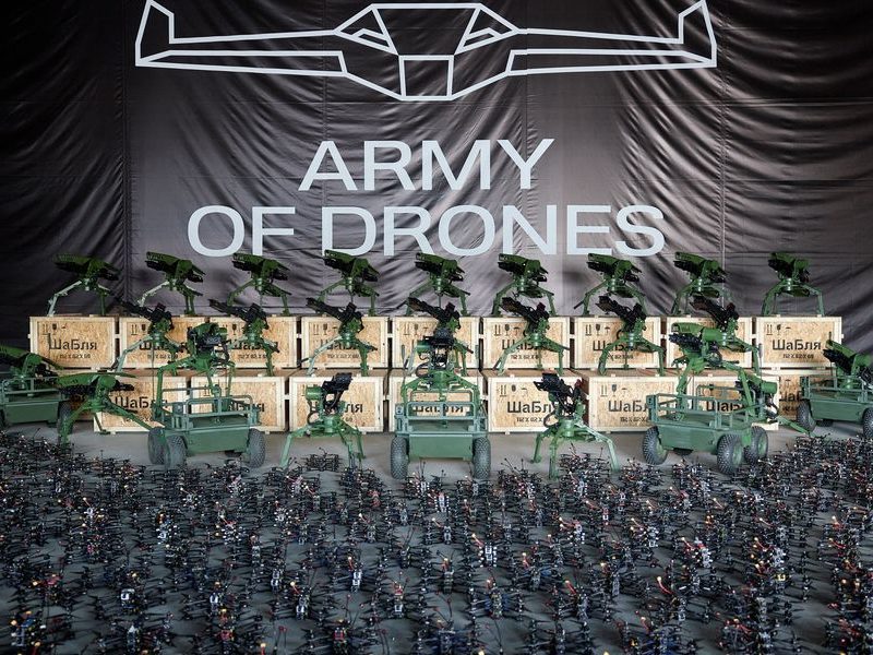 Рекорд “Армії дронів” – за тиждень знищено 56 гармат, 41 танк і ще багато чого (ІНФОГРАФІКА)