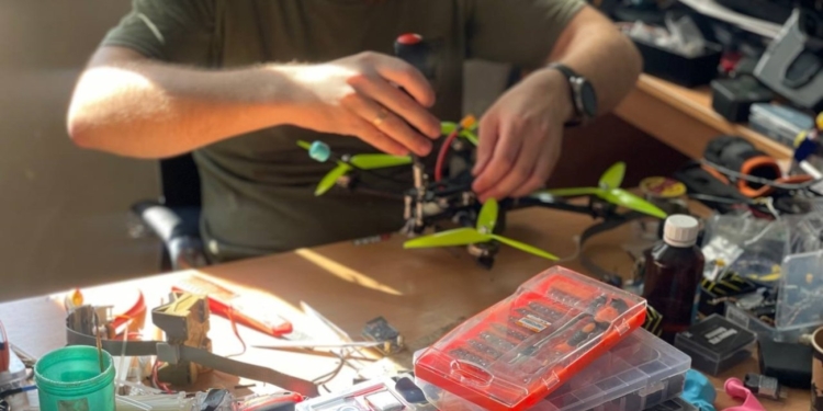 Ефективність українських FPV-дронів –  10%, ефективність російського “Ланцета” – 25-30%. Що відбувається у дронобудуванні