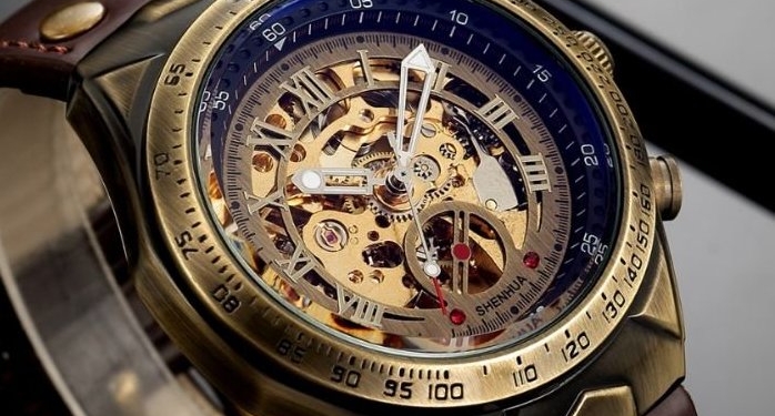 Бизнес по продаже часов оптом: вызовы и возможности