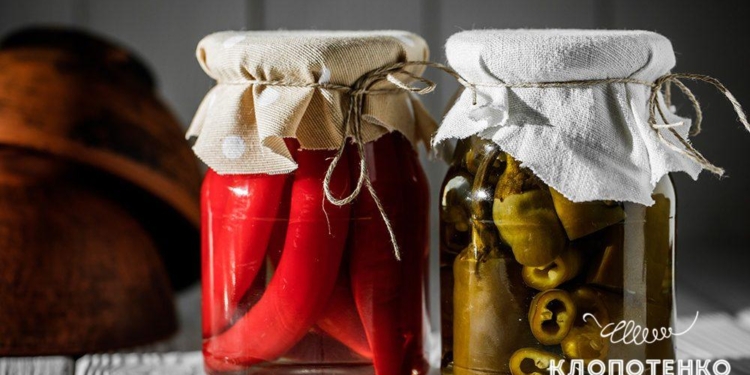 Якщо ви за горить-палає, закрутіть на зиму гострі перці в оцеті за рецептом Клопотенка