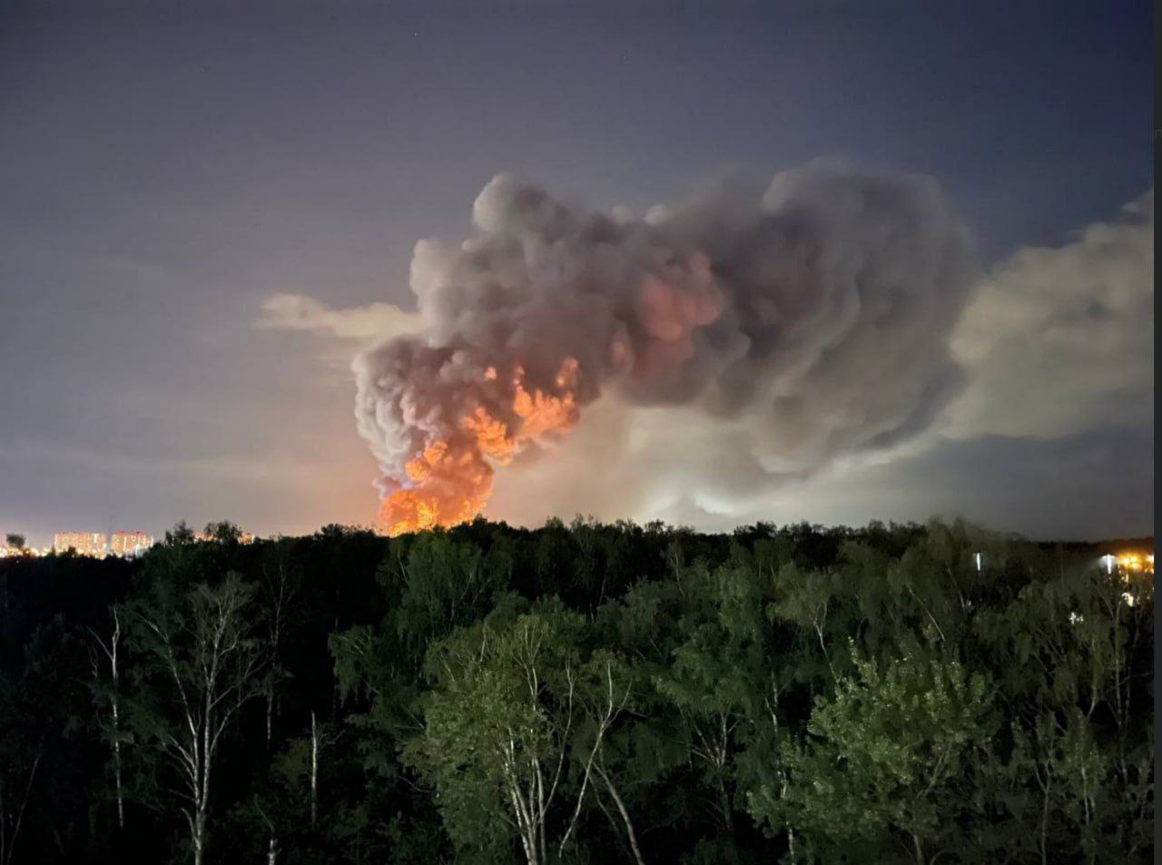 В Одинцово під Москвою була сильна пожежа (ФОТО, ВІДЕО)