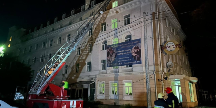 Ворог вночі атакував Одещину тричі – дронами і ракетами (ФОТО)