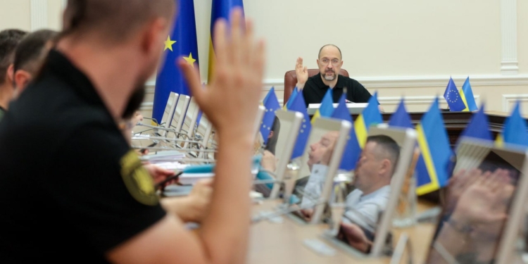 Кабмін посилює оборонні рубежі у двох областях – за 1,2 млрд.грн.