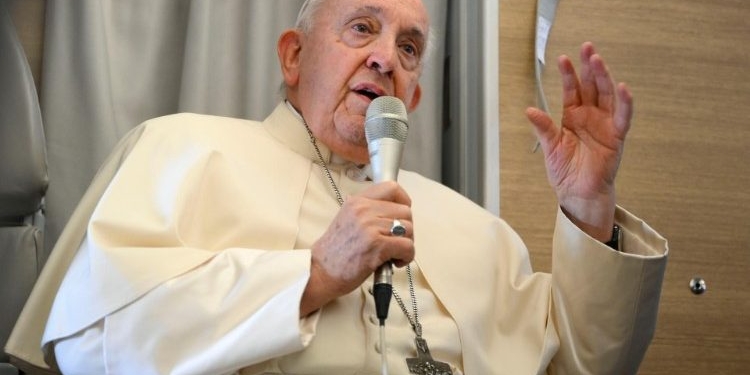 Папа Римський пояснив, що мав на увазі під час розмови з російськими католиками, – «культурна, а не імперська спадщина»