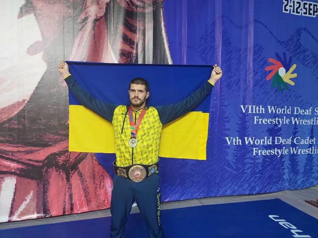 Миколаївський дефлімпієць Віктор Антипенко став чемпіоном світу з вільної боротьби (ФОТО)   2