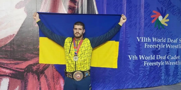 Миколаївський дефлімпієць Віктор Антипенко став чемпіоном світу з вільної боротьби (ФОТО)  