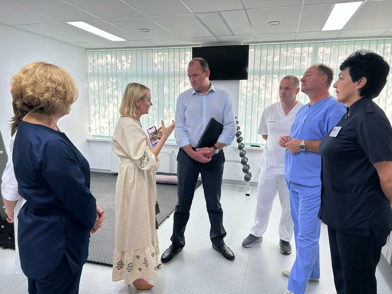 В Україні відкрили перше реабілітаційне відділення для пацієнтів з онкологією та військовими травмами – у Національному інституті раку