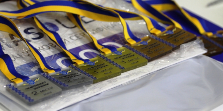 Юніорський чемпіонат України з фехтування на шаблях: двоє миколаївських спортсменів – з «бронзою»