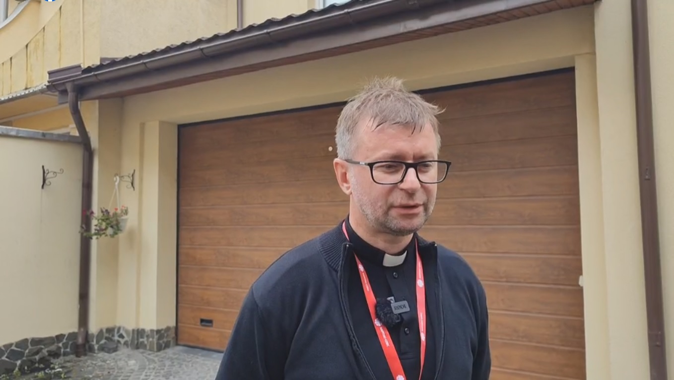 Російською атакою дронів по Львову знищено 15 фур гуманітарної допомоги, зокрема і з Ватикану, – єпископ Кава