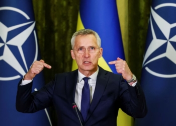 Якщо українці перестануть воювати, їхньої країни більше не буде, – Столтенберґ